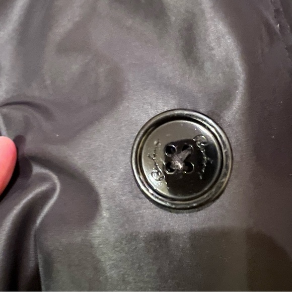 BURBERRY 3/4 COAT - Picture 9 of 12